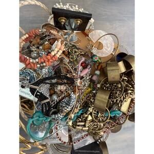 4.5 pounds jewelry Junk Drawer Lot vintage Estate auction AS IS